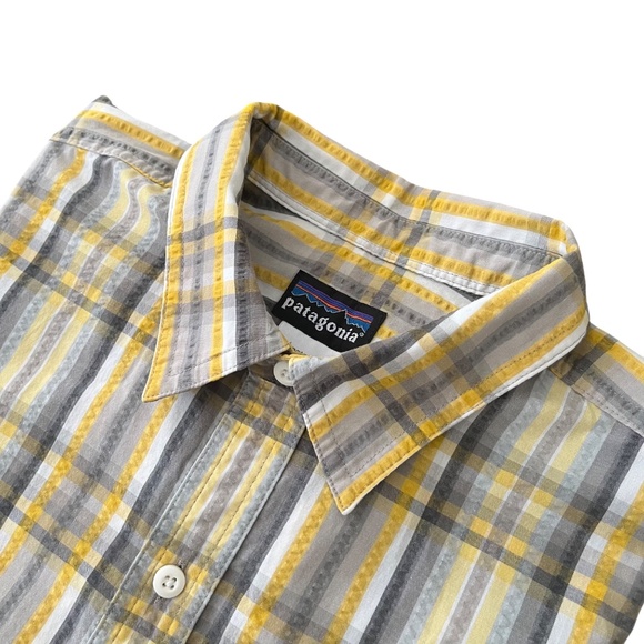 Patagonia Mens Short Sleeve Yellow White Brown Plaid Button-Up Shirt Size Medium - Picture 1 of 6